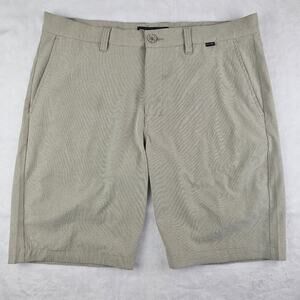 Travis Mathew Beige Beck Performance Casual Golf Chino Shorts Bermudas Size 35
